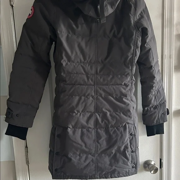 Women's Canada Goose Lorette Parka (S) - Picture 4 of 8